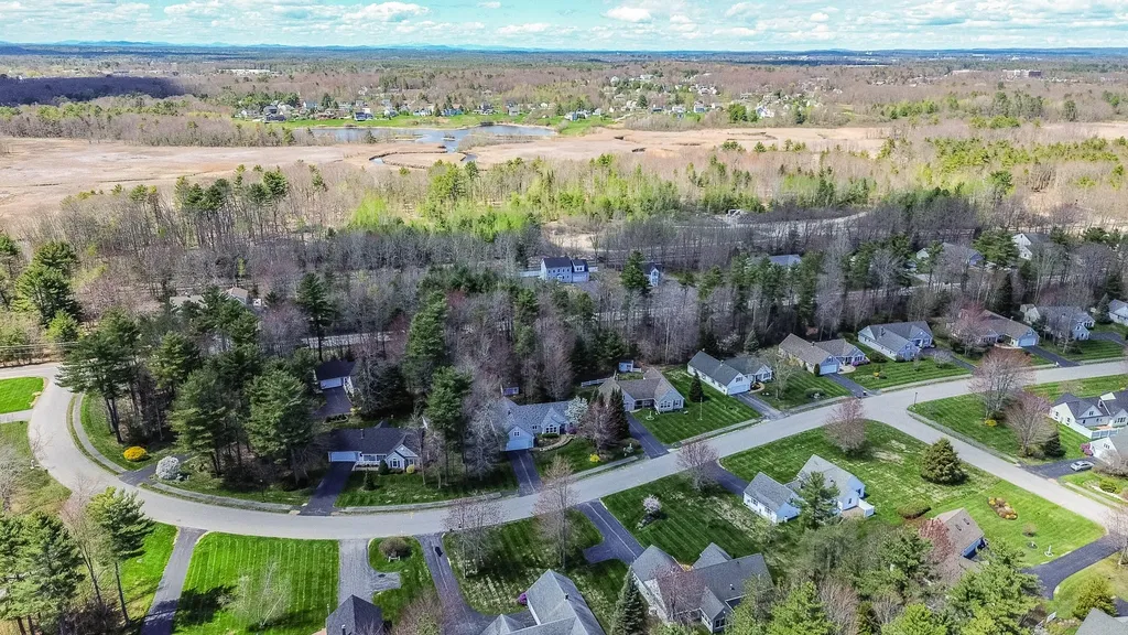 6 Coralburst Lane Scarborough ME 04074