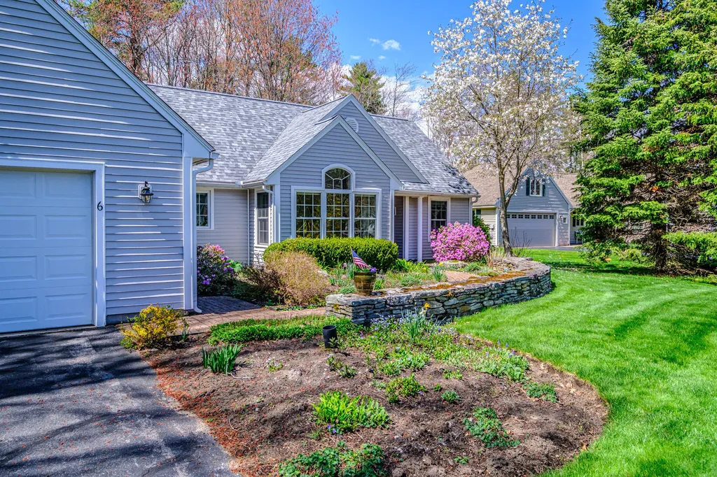 6 Coralburst Lane Scarborough ME 04074