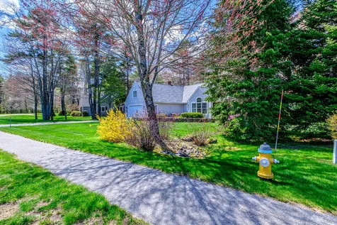 6 Coralburst Lane Scarborough ME 04074
