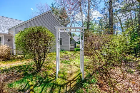 6 Coralburst Lane Scarborough ME 04074