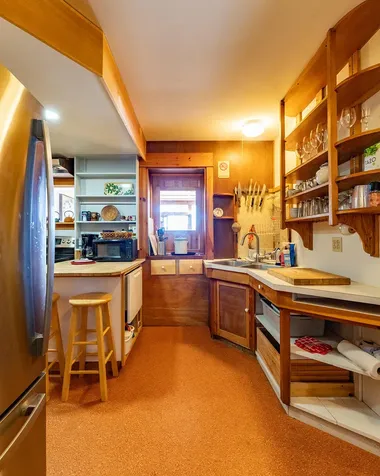 13 Friendship Road Waldoboro ME 04572