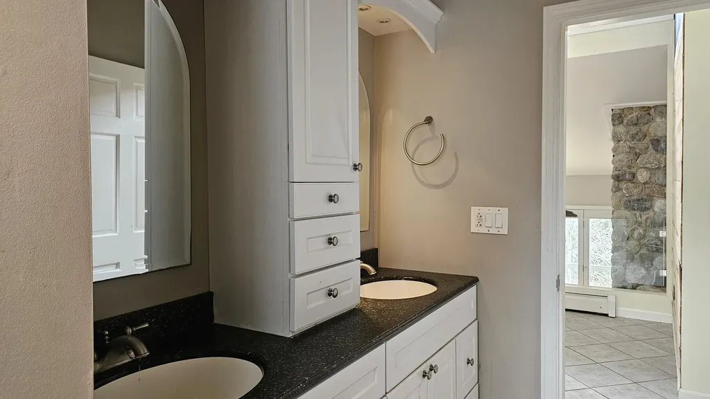 202 Stream Road Winterport ME 04496