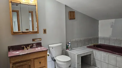 202 Stream Road Winterport ME 04496