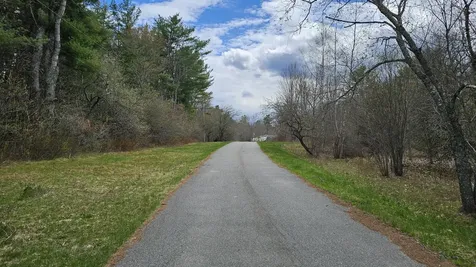 202 Stream Road Winterport ME 04496