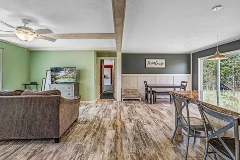 1047 Sunset Avenue Glenburn ME 04401