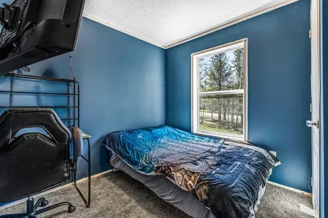 1047 Sunset Avenue Glenburn ME 04401