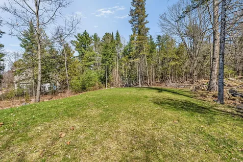 1047 Sunset Avenue Glenburn ME 04401