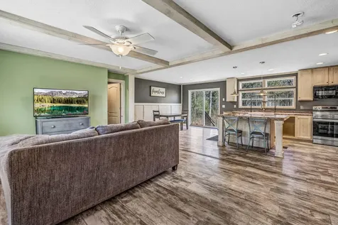 1047 Sunset Avenue Glenburn ME 04401