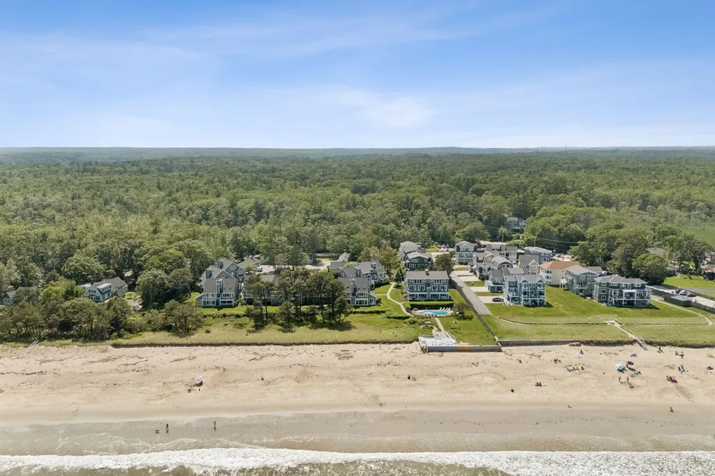 311 Seaside Avenue Saco ME 04072