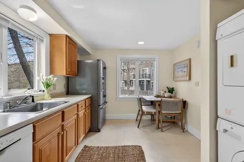 311 Seaside Avenue Saco ME 04072