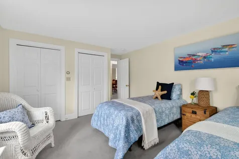 311 Seaside Avenue Saco ME 04072