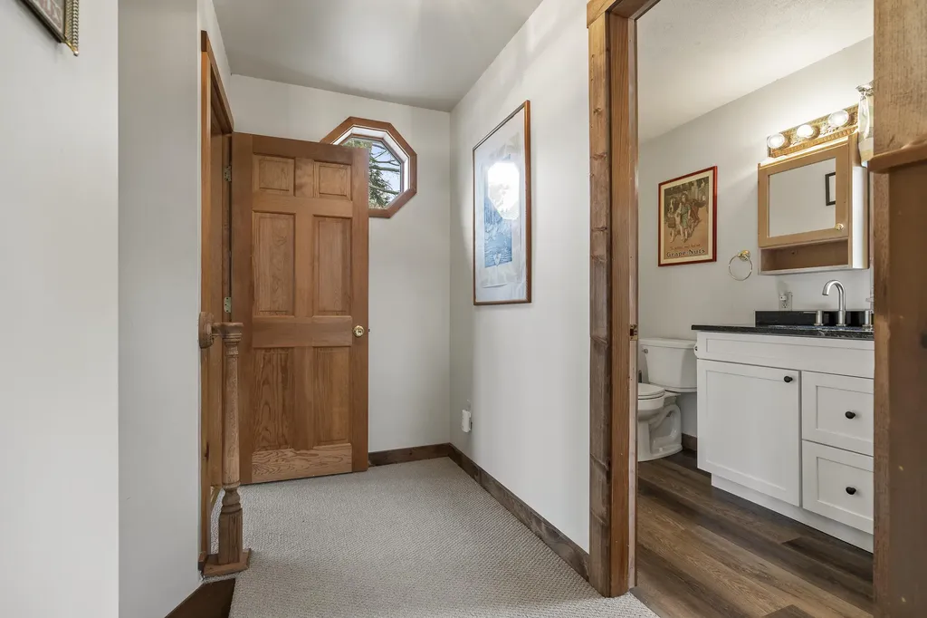 11 Edal Heights Harpswell ME 04003