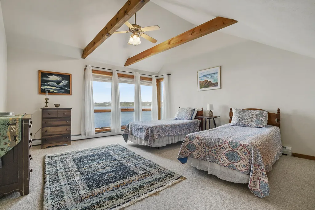 11 Edal Heights Harpswell ME 04003