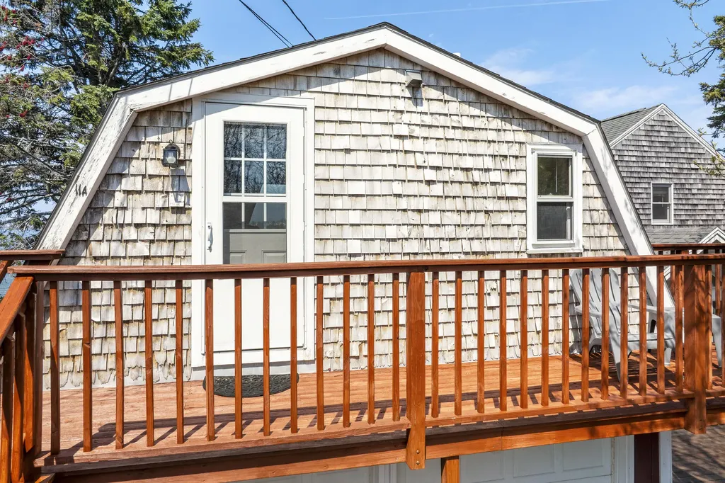11 Edal Heights Harpswell ME 04003