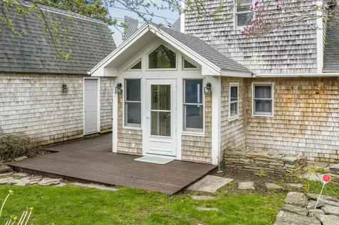 11 Edal Heights Harpswell ME 04003