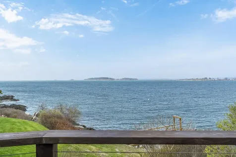 11 Edal Heights Harpswell ME 04003