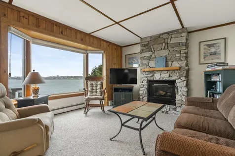 11 Edal Heights Harpswell ME 04003