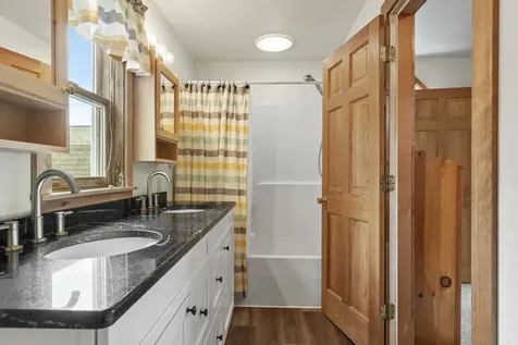 11 Edal Heights Harpswell ME 04003