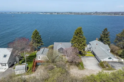 11 Edal Heights Harpswell ME 04003