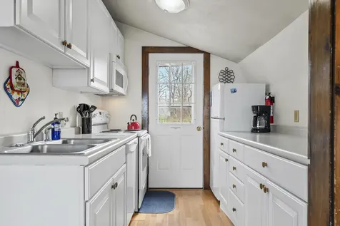 11 Edal Heights Harpswell ME 04003