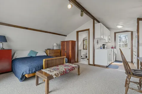 11 Edal Heights Harpswell ME 04003