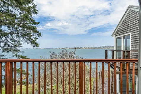 11 Edal Heights Harpswell ME 04003