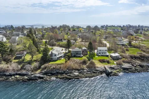 11 Edal Heights Harpswell ME 04003