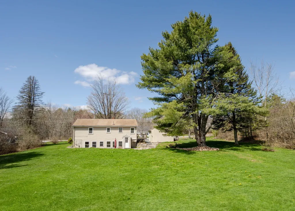 203 Gray Road Falmouth ME 04105