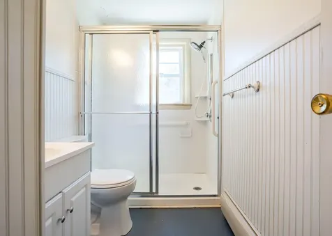 203 Gray Road Falmouth ME 04105