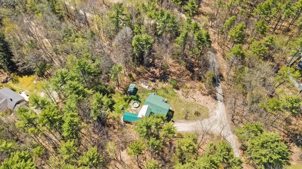 6 Outlaw Ridge Road Raymond ME 04071