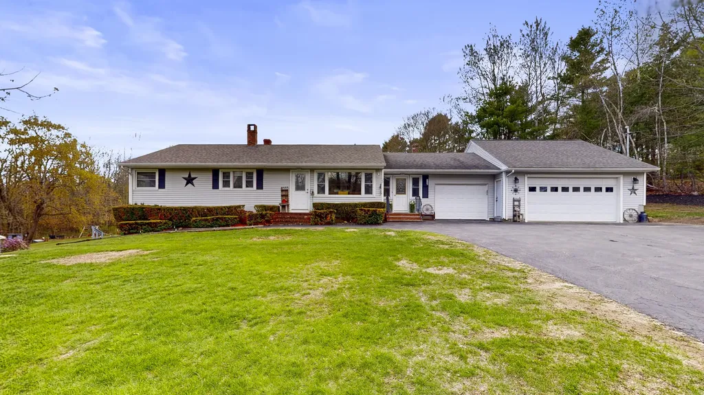 129 Old Lisbon Road Lewiston ME 04240