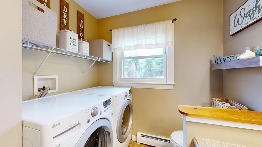 129 Old Lisbon Road Lewiston ME 04240