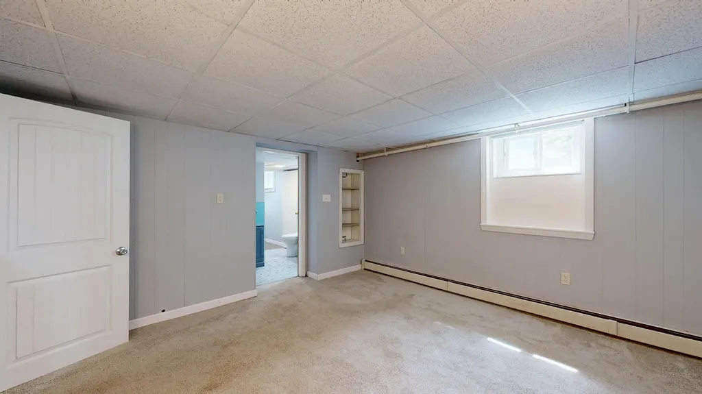 129 Old Lisbon Road Lewiston ME 04240