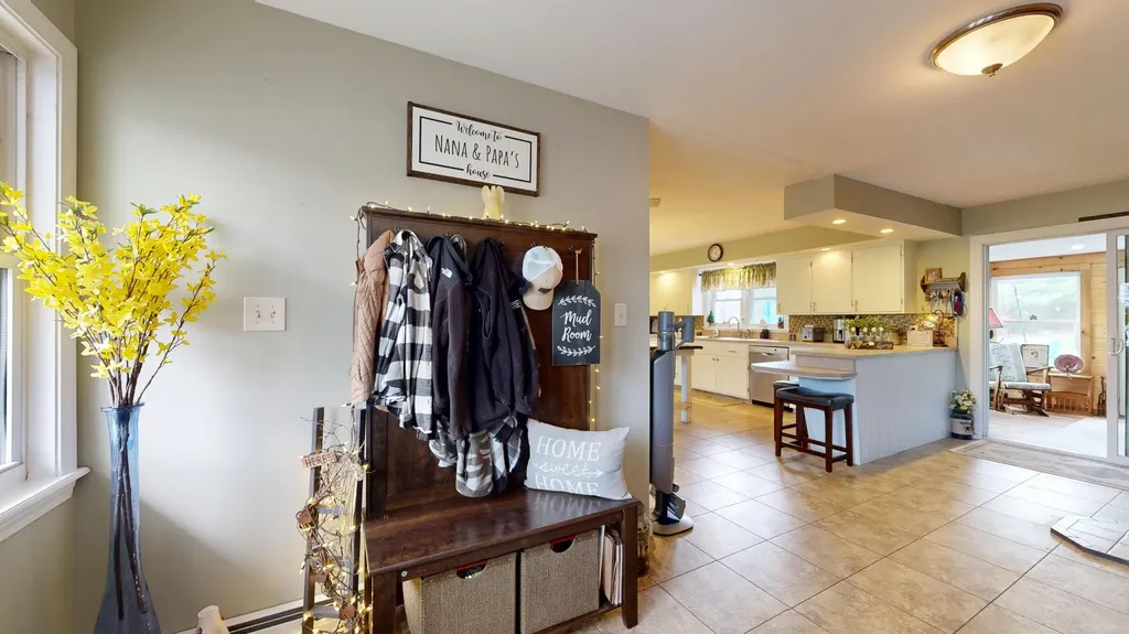 129 Old Lisbon Road Lewiston ME 04240