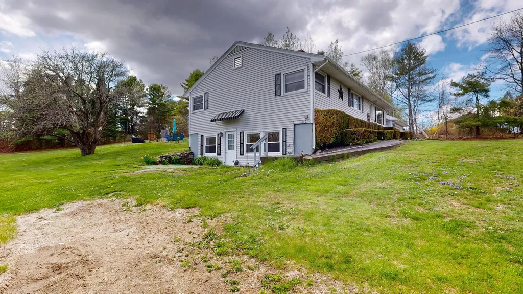 129 Old Lisbon Road Lewiston ME 04240