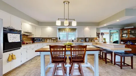 129 Old Lisbon Road Lewiston ME 04240