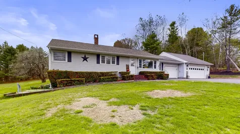 129 Old Lisbon Road Lewiston ME 04240