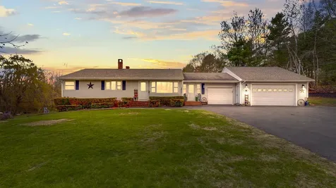 129 Old Lisbon Road Lewiston ME 04240
