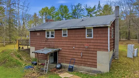 392 Elm Street Mechanic Falls ME 04256