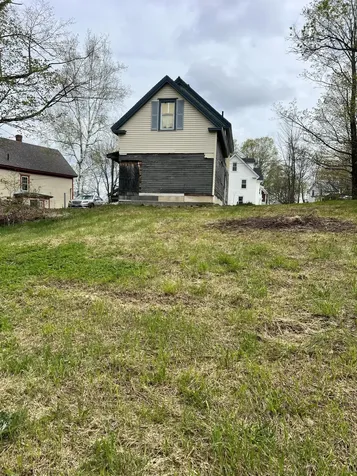 5 High Street Dover-foxcroft ME 04426