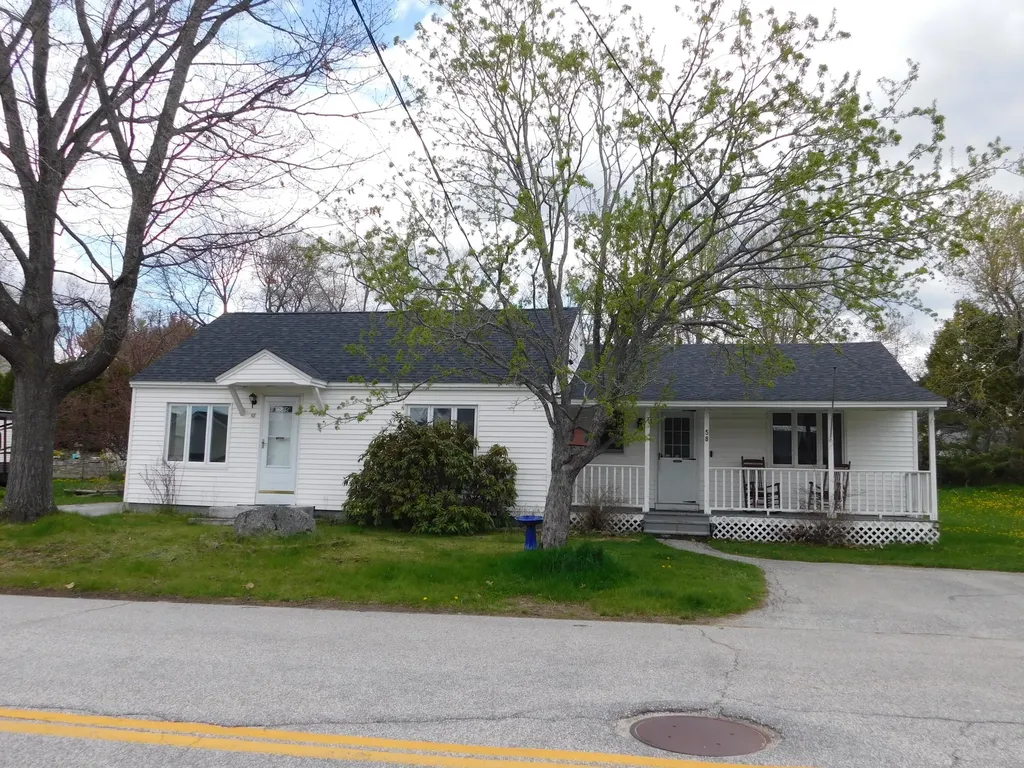 58 Fair Street Lewiston ME 04240
