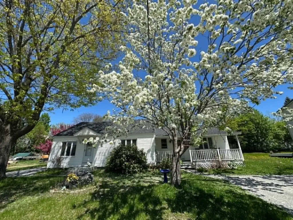 58 Fair Street Lewiston ME 04240