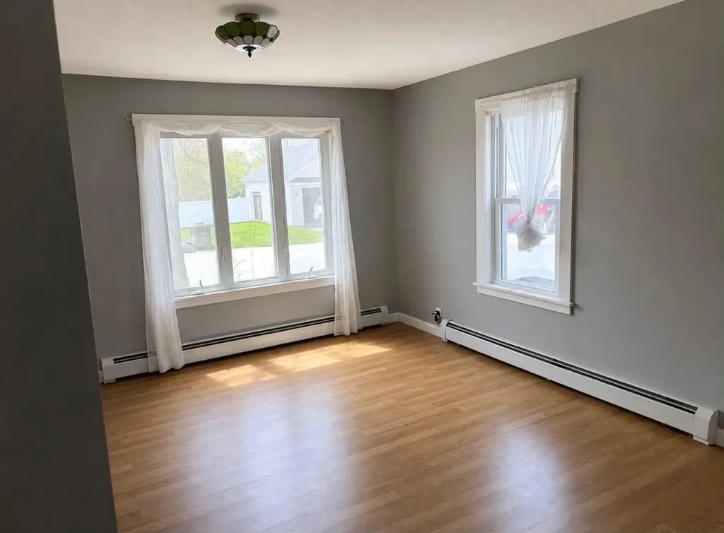 58 Fair Street Lewiston ME 04240