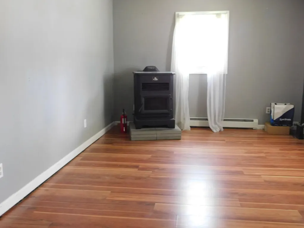 58 Fair Street Lewiston ME 04240