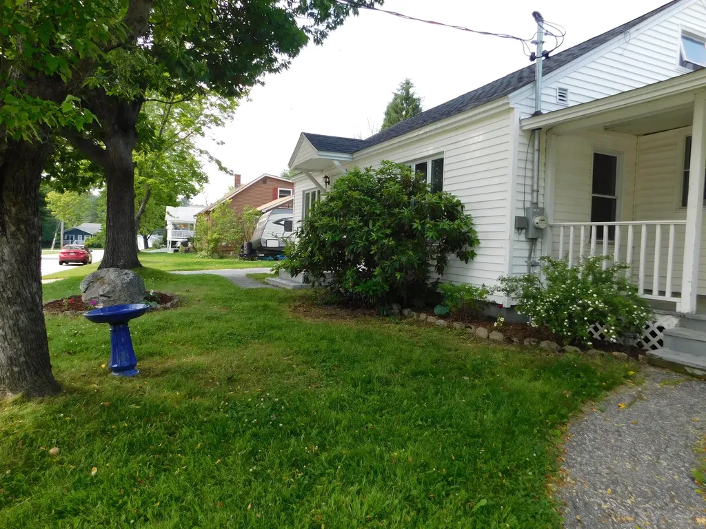 58 Fair Street Lewiston ME 04240