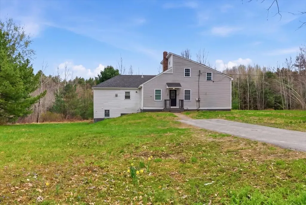 10 Old Orchard Road Gorham ME 04038