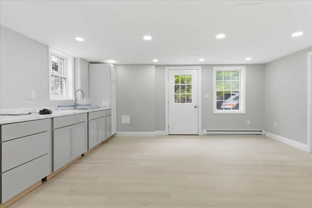 10 Old Orchard Road Gorham ME 04038