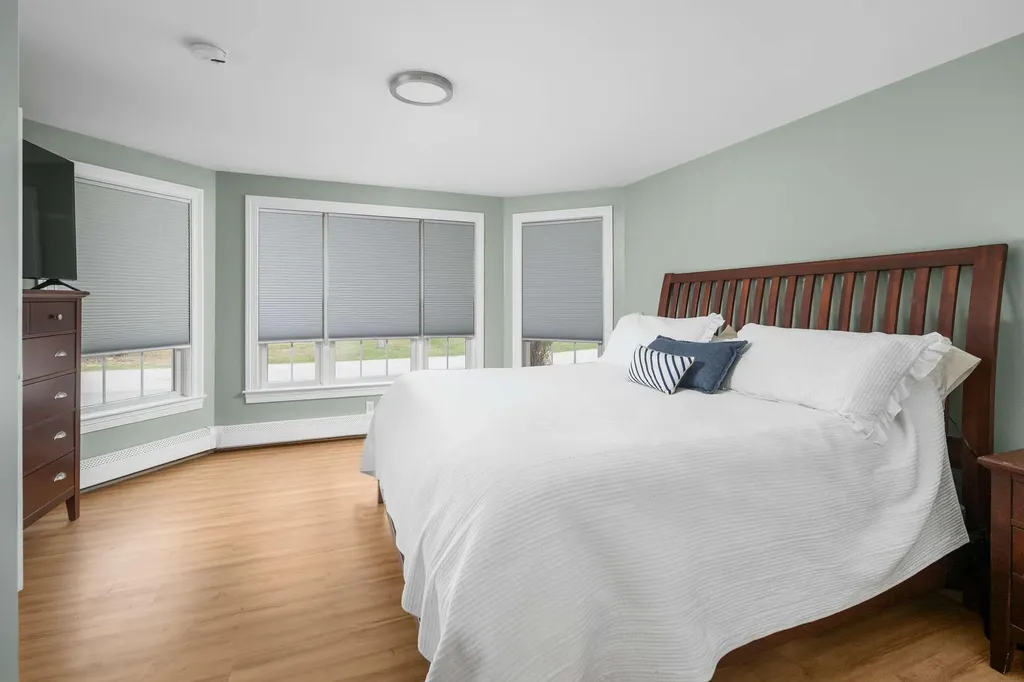 158 South Tibbetts Avenue Wells ME 04090