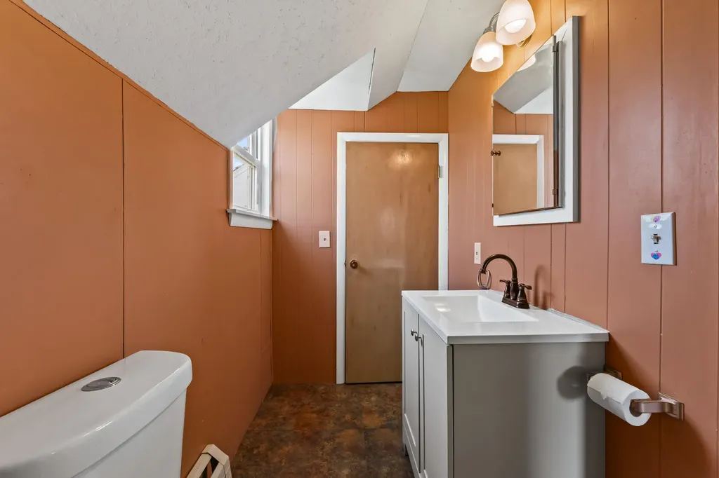 170 Blanchard Road Auburn ME 04210