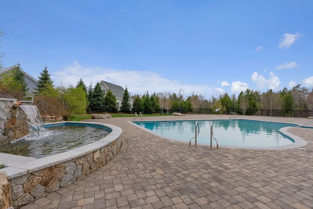 156 Patriot Way Arundel ME 04046